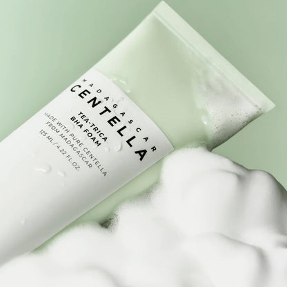 Skin 1004 Madagascar Centella Tea-Trica BHA Foam 125ml